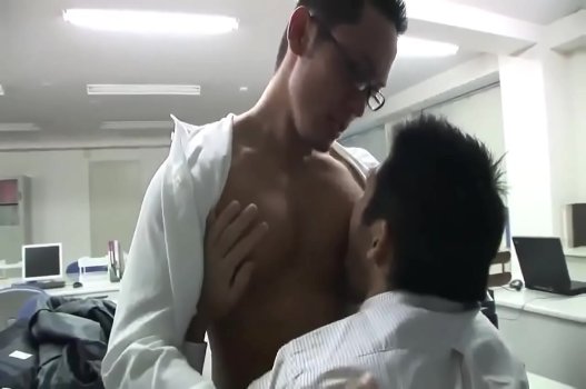 Phim Sex Gay Thái Lan Giải Tỏa Áp Lực Bằng Cách Tìm Boss Để Thông